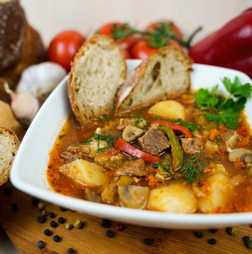 zupa gulaszowa 500 g m miska 2.png