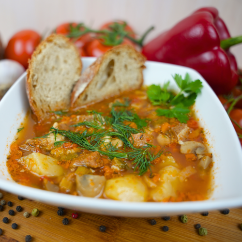 zupa gulaszowa 500 g m miska 3.png